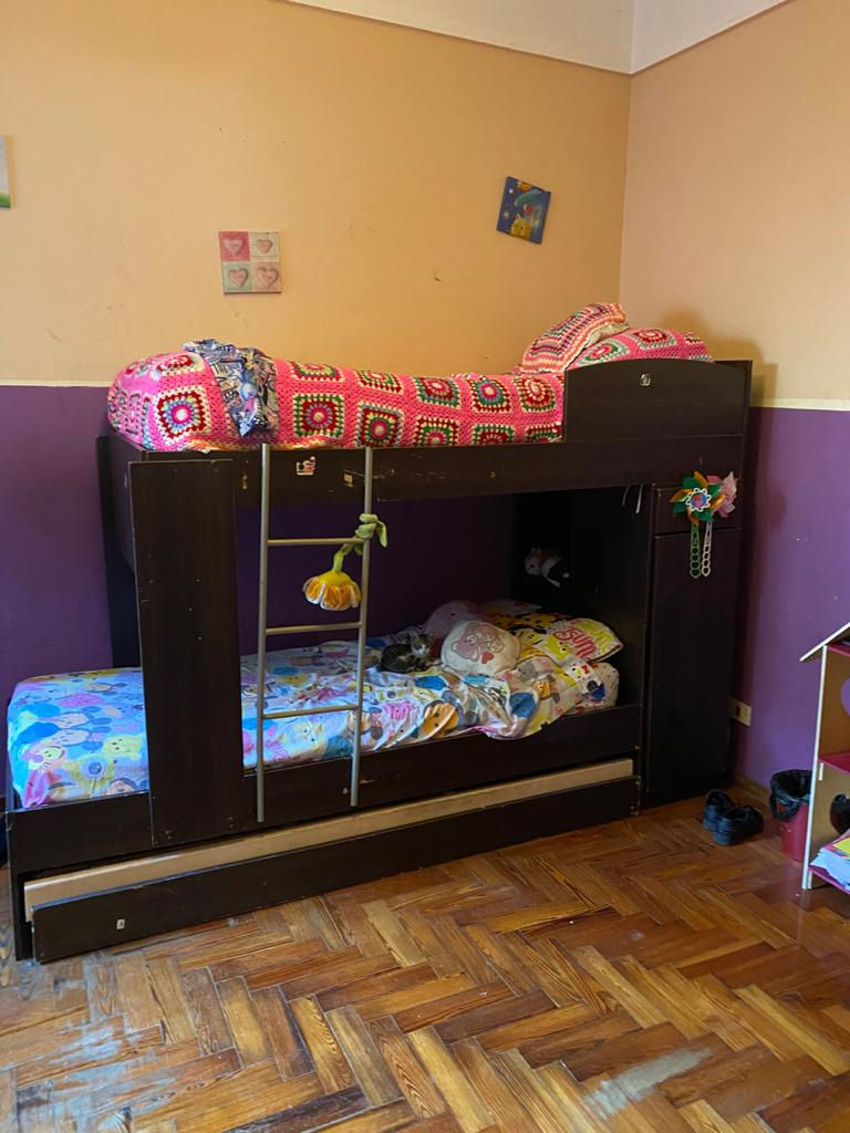 Miniatura: Cosquin 2112 , PB, 2 PH PLANTA BAJA DIVIDIDOS UNO AL FRENTE CON PATIO Y OTRO AL