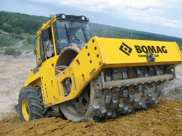 Compactador Bomag 219D P. C.