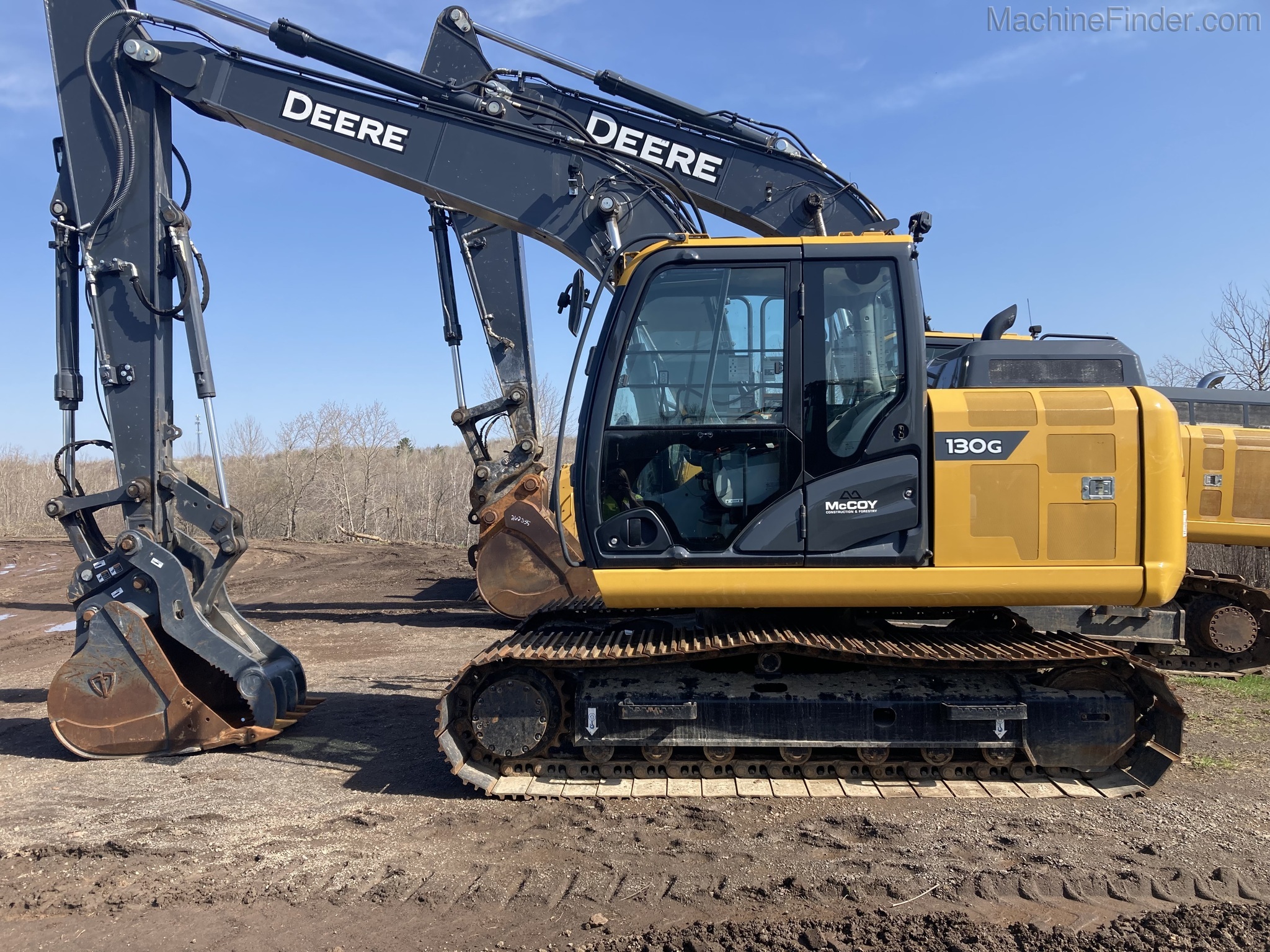 Excavadora John Deere 130G