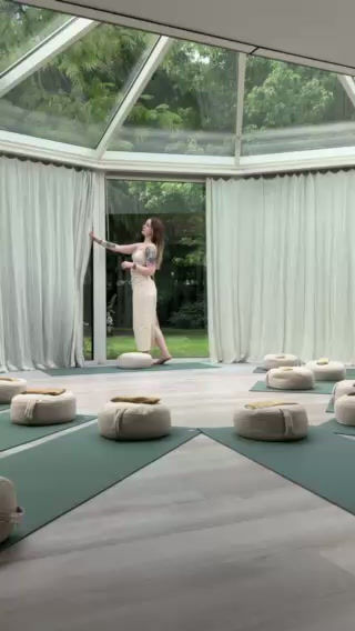 Video (1).mov