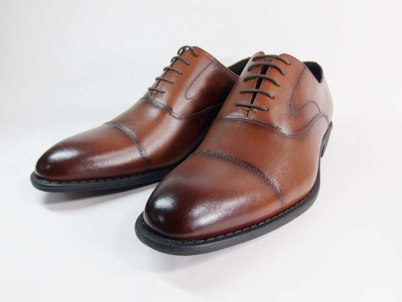 FTB410　FIT THROUGH　防滑本革ビジネスシューズ（日本製）ストレートチップ　　ブラウン