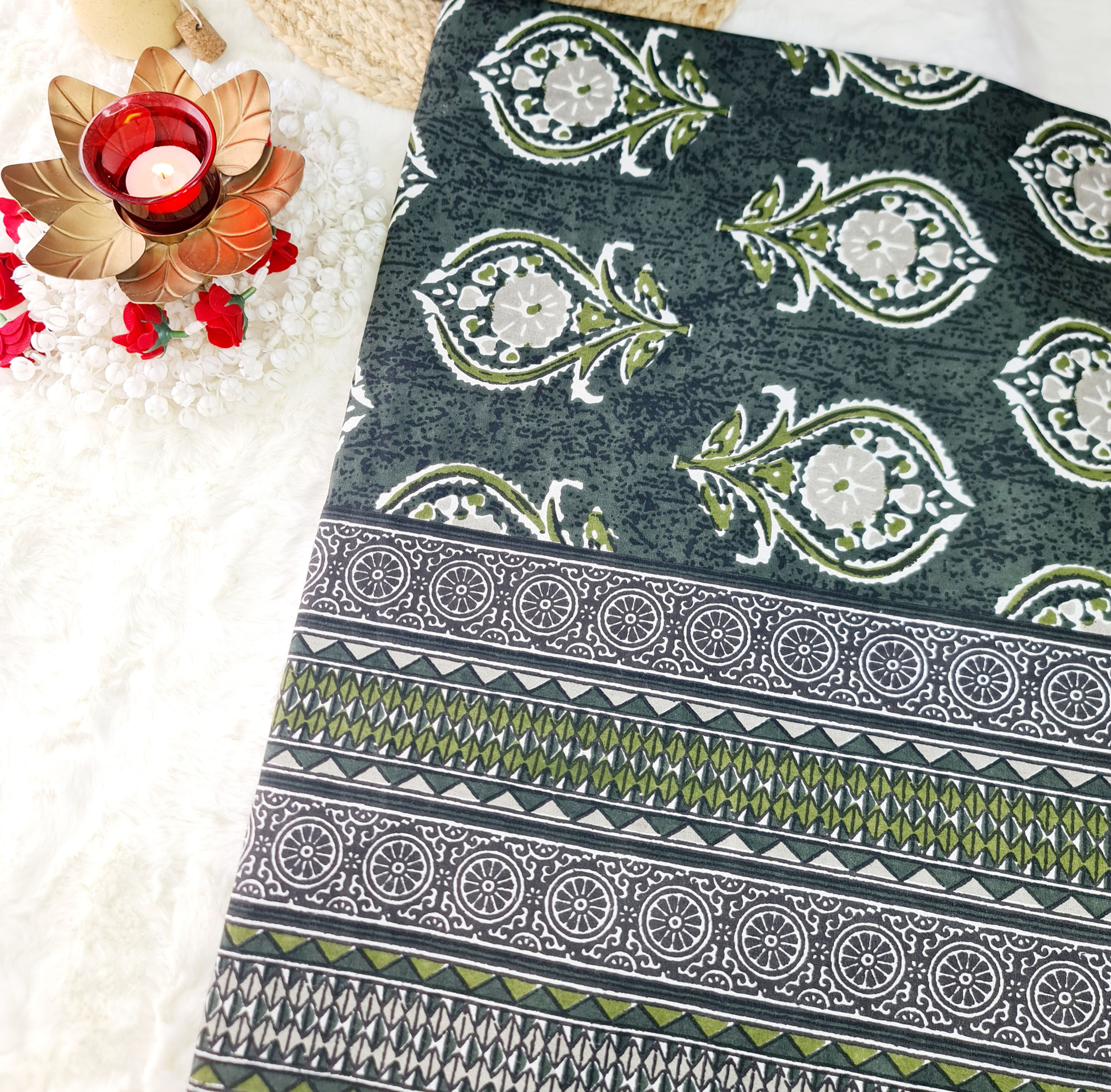 JAIPURI DOUBLE BED BEDSHEET WITH 2 PILLOW COVER BY TINY BLUSH TB-DBS-JP-005