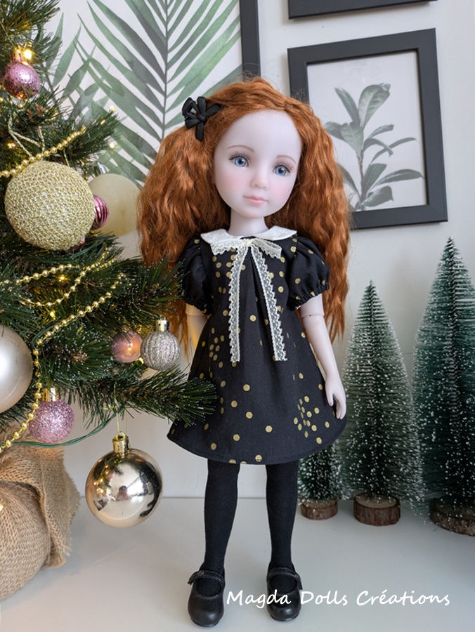 Miniaturbild: 24/12 Petite Robe Noire. Sur commande.