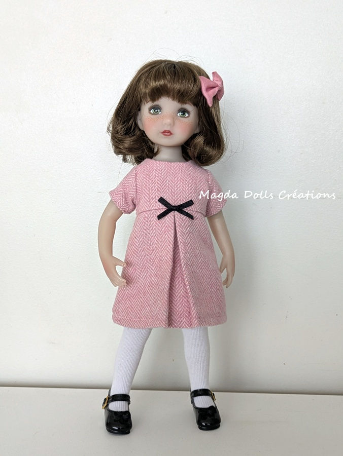 Thumbnail: Robe rose en lainage pour Li'L Dreamer