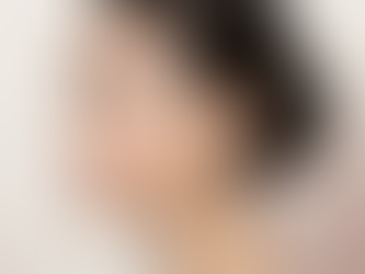 Flacidez Facial? Conheça o "Efeito Lifting" em cremes com ativos tensores como DMAE e Raffermine®.