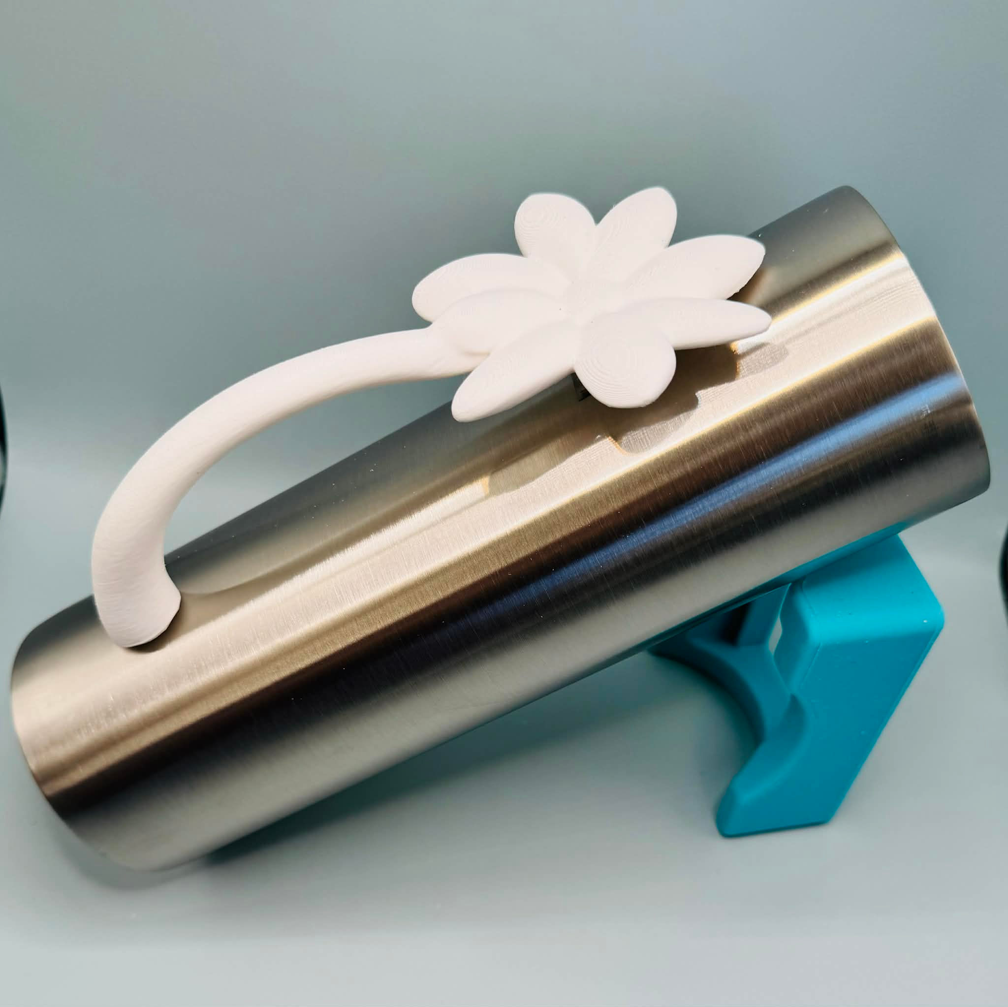 Daisy Handle