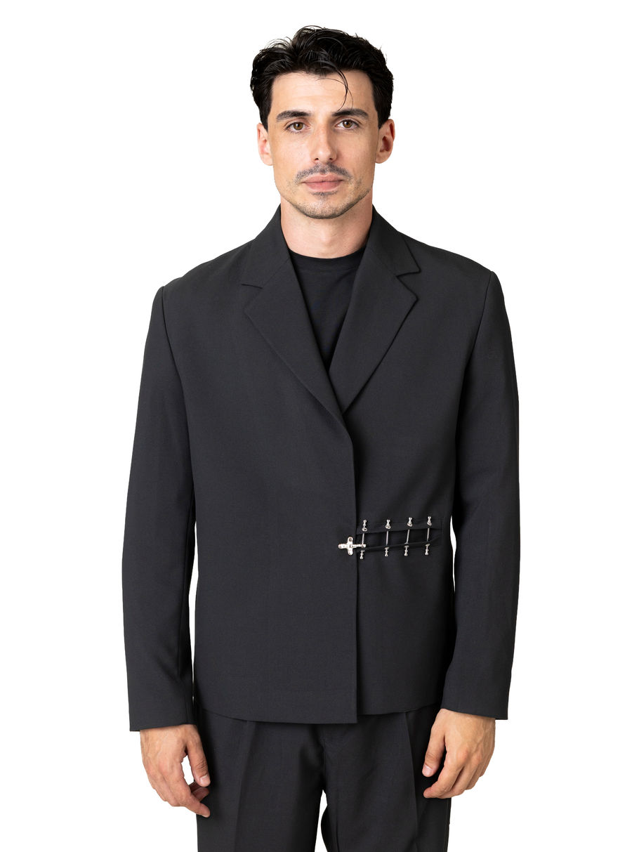 Compleu bărbați negru cu accesorii metalice, vedere frontală