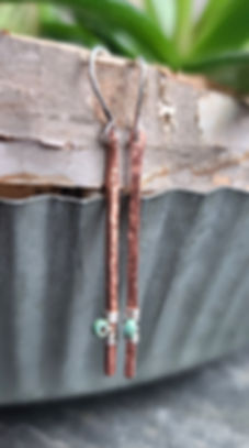 Hammered copper wire stick earrings