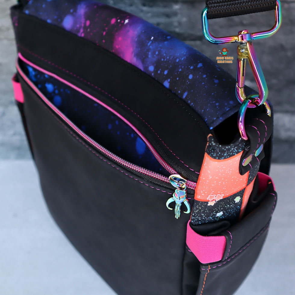 Thumbnail: Wren Messenger Bag - *Flawed*