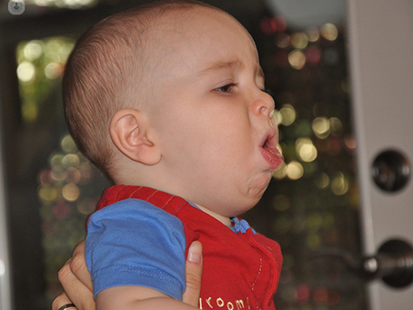 ÇOCUKLARDA HIRILTILI SOLUNUM NEDEN OLUR, NASIL GEÇER?