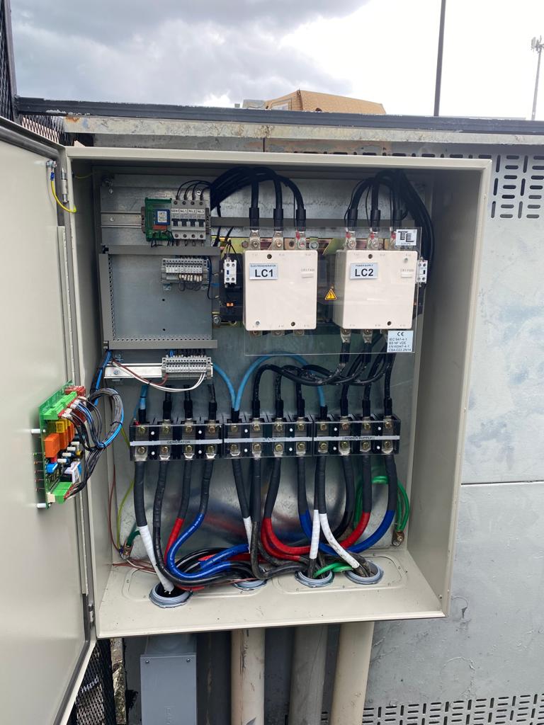 Transfer Switch 400 A – BK Señorial