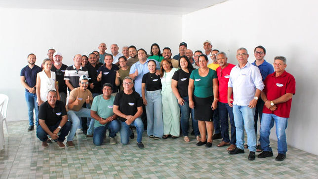 Tenorinho Malta reúne várias lideranças e apresenta pré-candidatura a deputado em Delmiro Gouveia