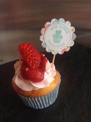 cupcake topper
