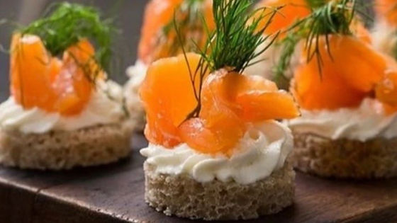 Smoked Salmon Circles
