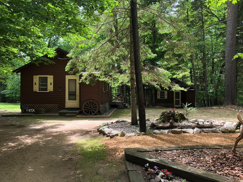 Cottages Eagle River Resort