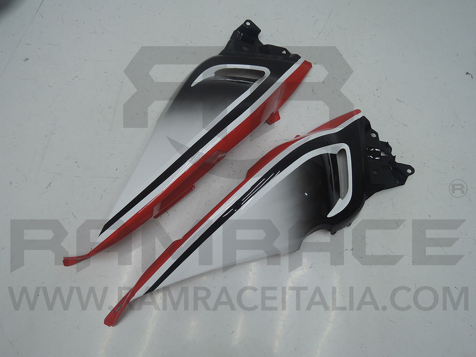 Thumbnail: KIT carene YAMAHA T-MAX XP530 12-14 White - Red