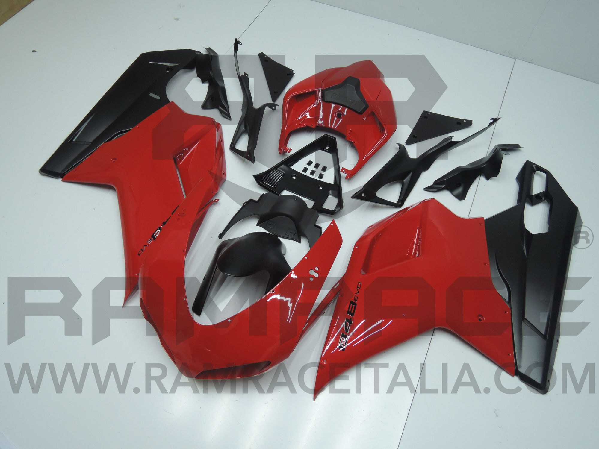 KIT carena DUCATI 848 - REPLICA ROSSO NERO