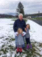 Sam Simmons with granddaughters