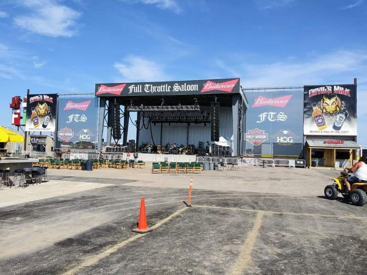 full-throttle-saloon-vale-sd-1.jpg