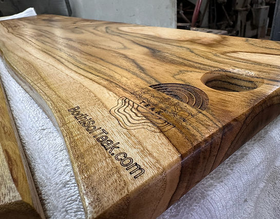 teak cutting board