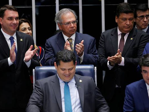 Senado conclui votação de reforma e dá golpe final na aposentadoria de 72 milhões de trabalhadores