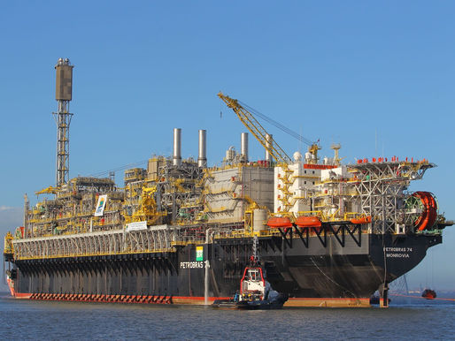 Bolsonaro anuncia para esta quarta (6) o maior leilão do mundo: a entrega do petróleo brasileiro.