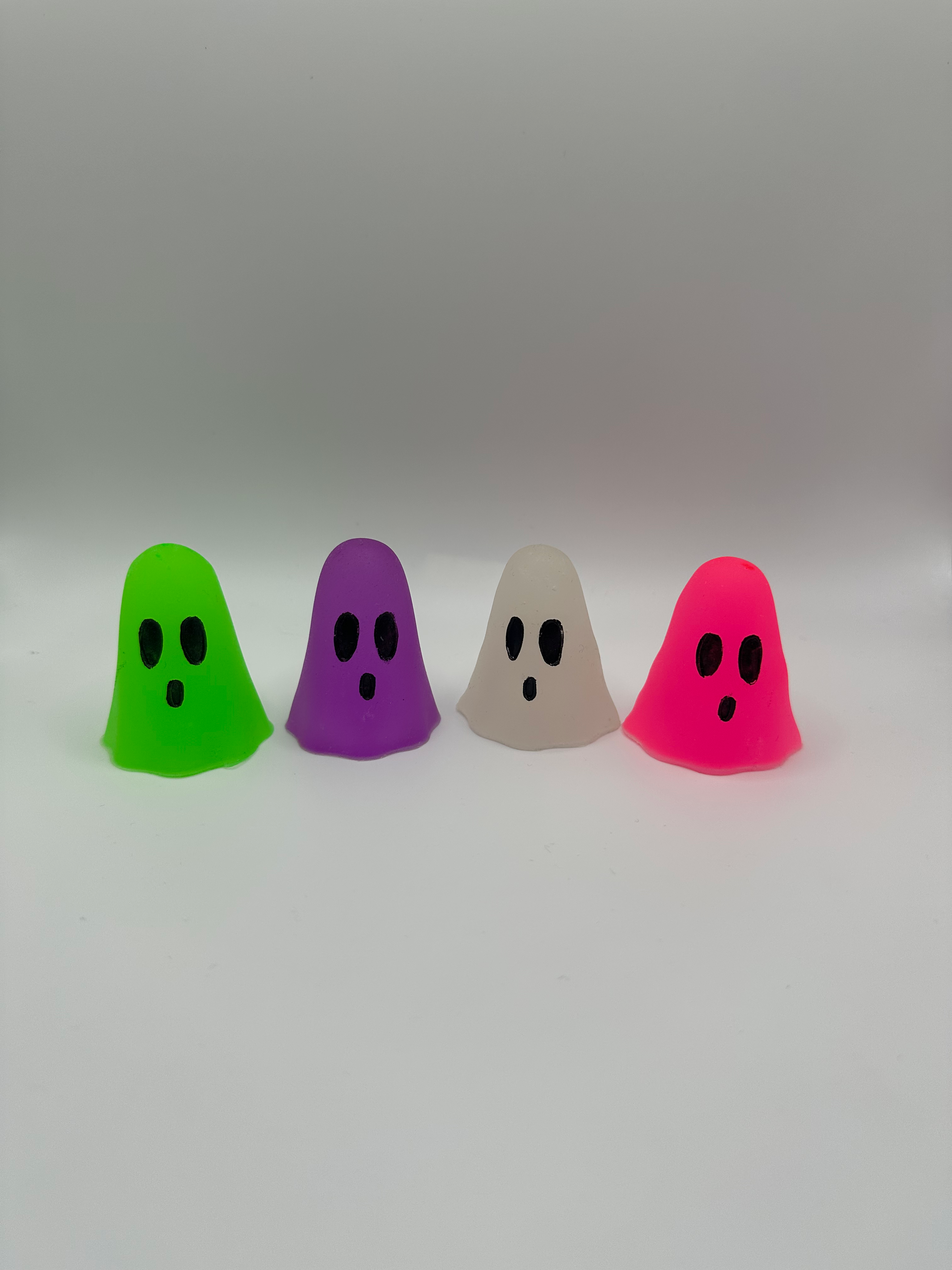 Pet Ghost—Random color