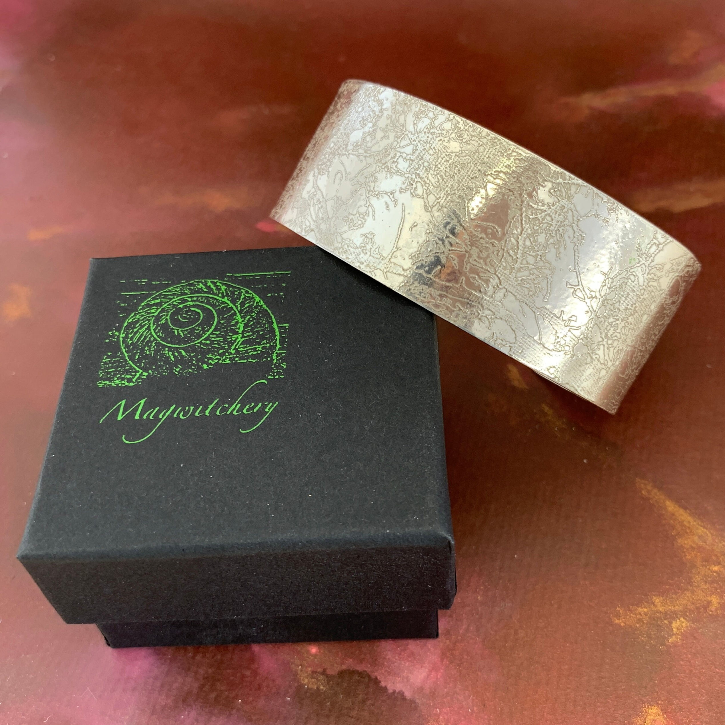 Etched Sterling Cuff 2.5cm wide Old Walnut Tree design - Magwitchery