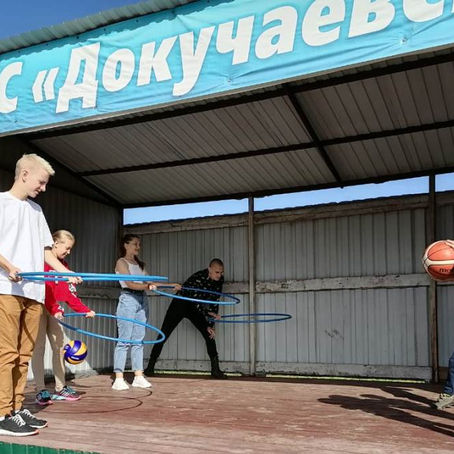 Волонтеры провели  информационные акции по борьбе с экстремизмом         