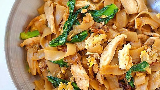 Pad See Eiew Kaï (ผัดซีอิ๊วไก่)