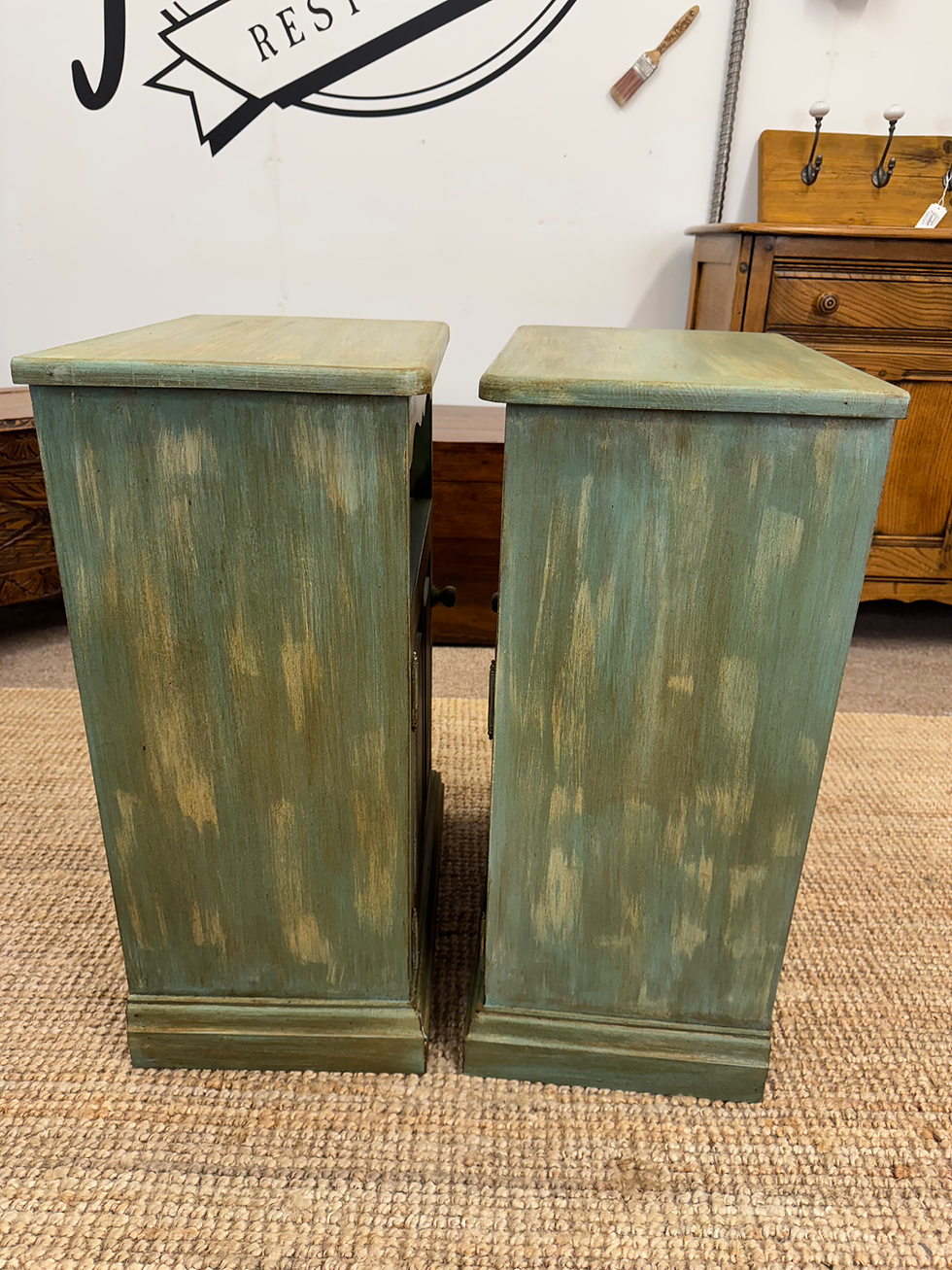 Thumbnail: Pair of Vintage Hand Painted Bedside Cabinets 