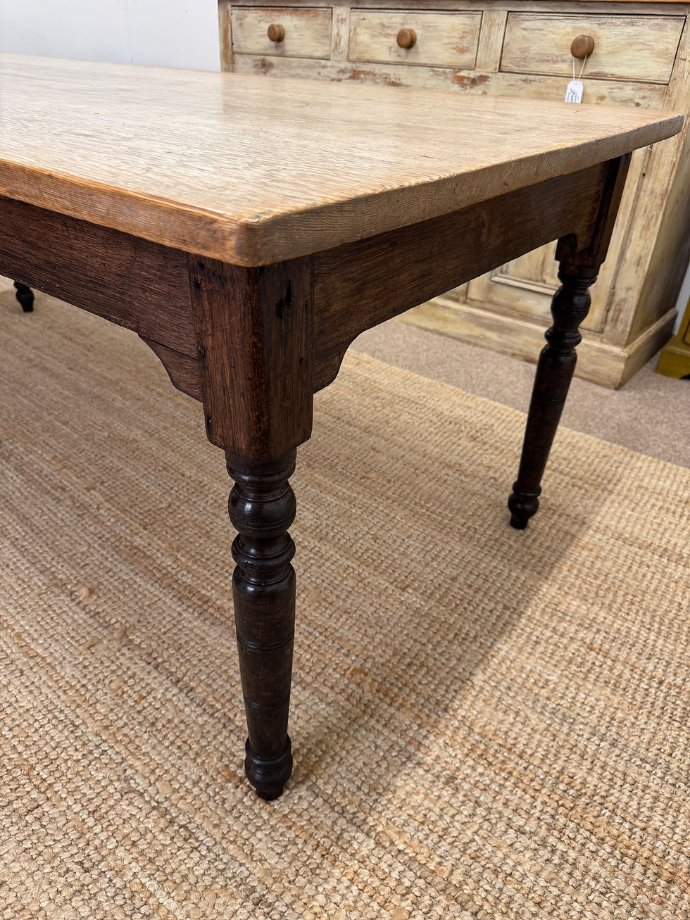 Thumbnail: Victorian Pitch Pine Farmhouse Table 