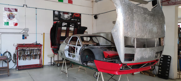 Ferrari 512 BB restoration in modena , restauto ferrari 512 BB a modena soliera. eterna sport car restoration