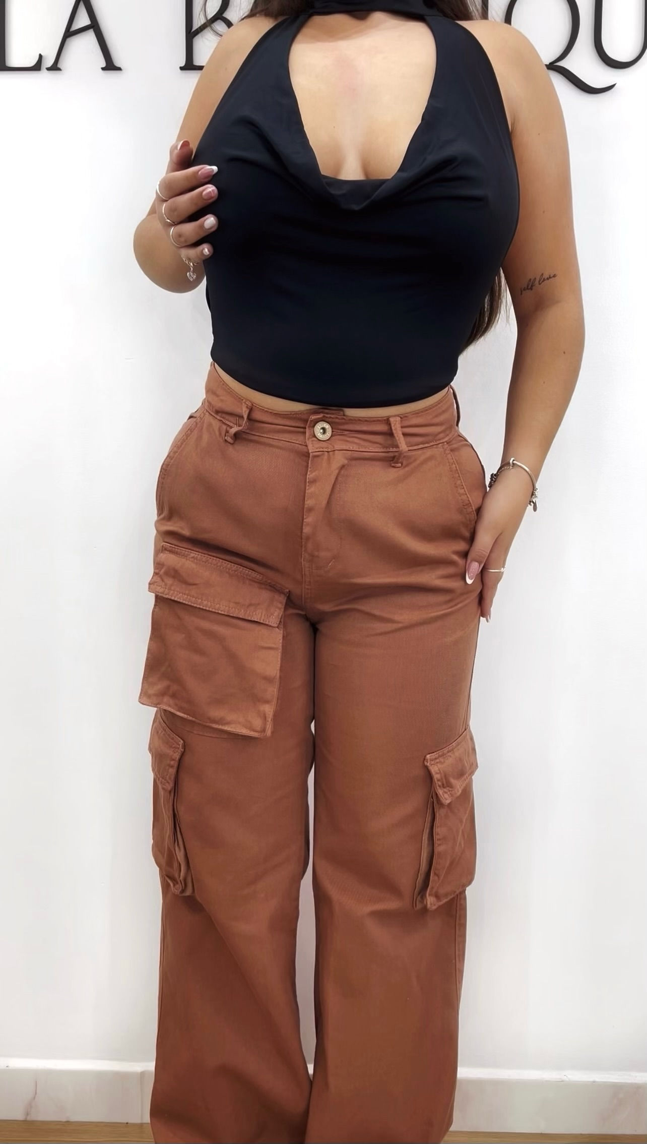 wide leg cargo jeans 