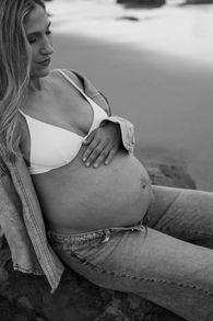 pregnant lady smiling