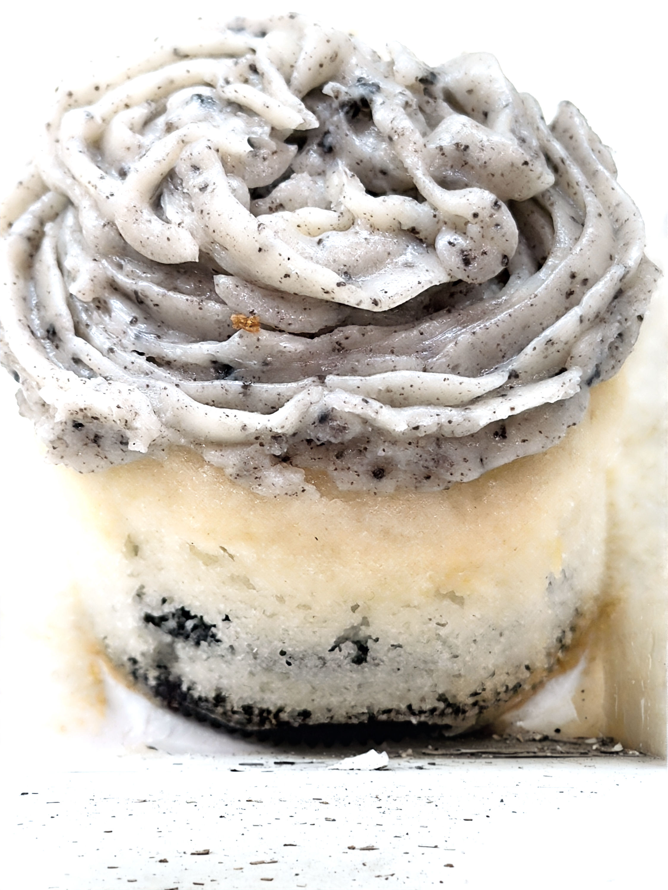 Oreo Stuffed Cupcake
