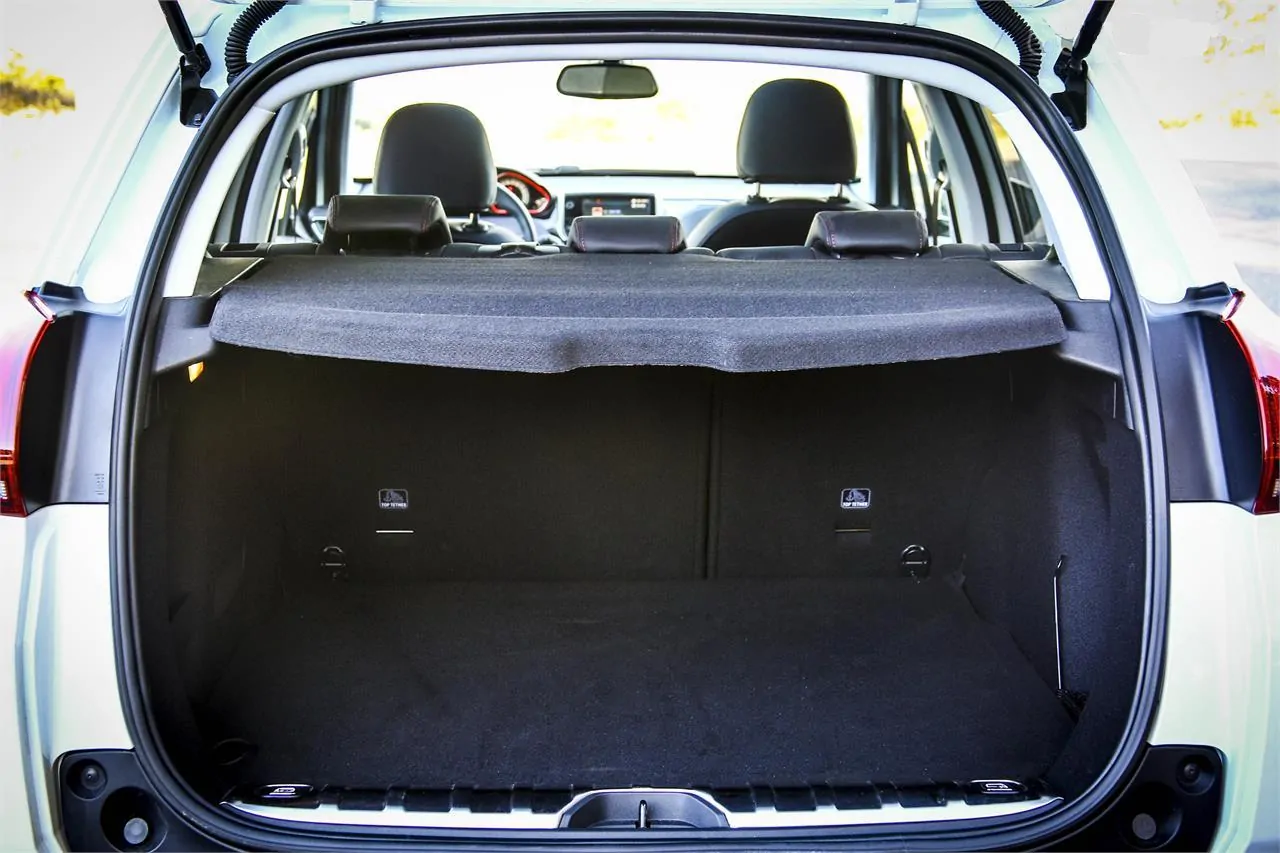 coffre peugeot 2008