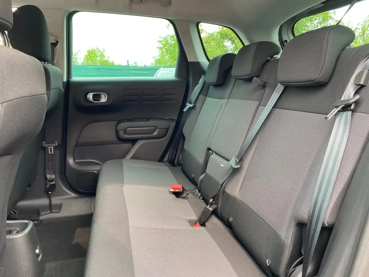 places arriere citroen C3 aircross