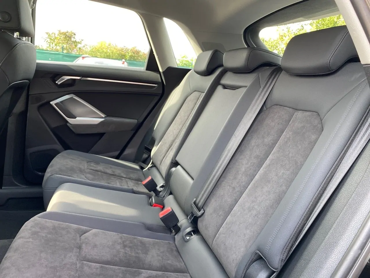 audi Q3 places arriere