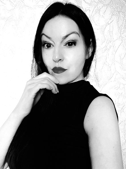 Writer: Алина Витухновская