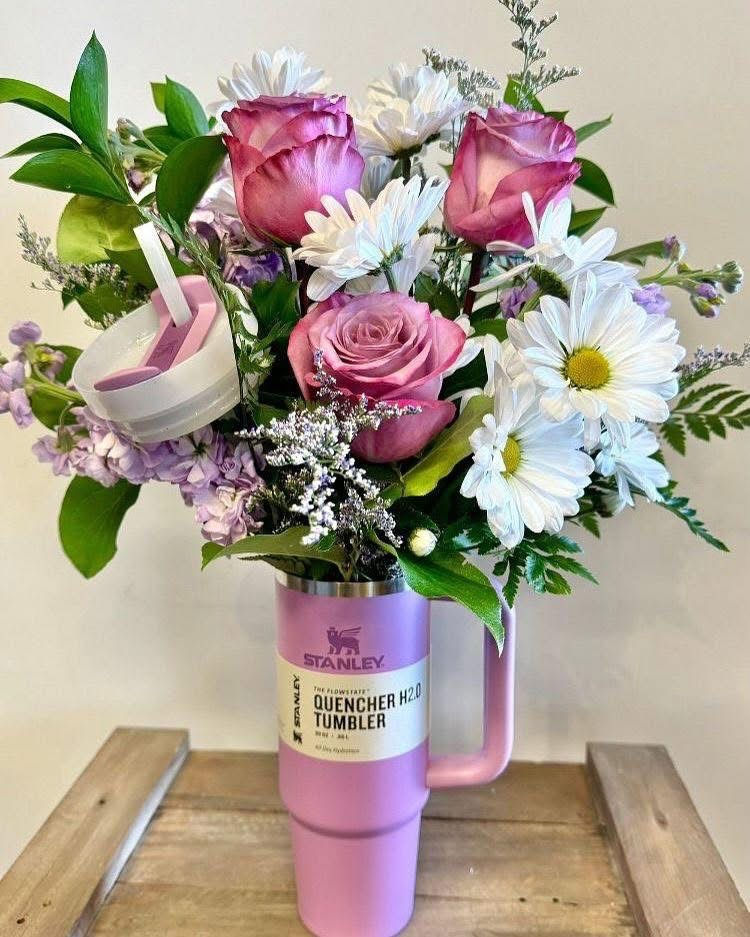 Best Florist in Roseburg, OR