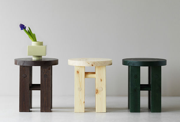 2023_Fyr_Stool_Dark_Brown_Pine_Dark_Green_Deko_Object_S4_Sage- 03_edited.jpg