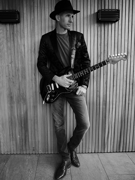 P1030038_edited_edited.png
