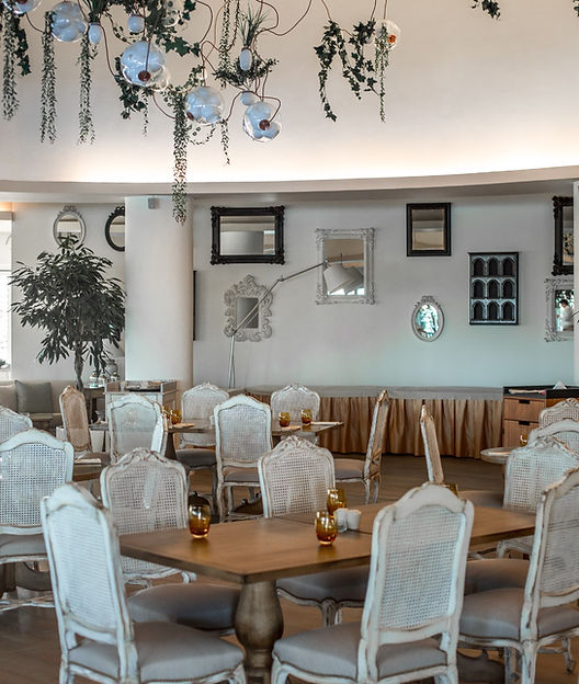 wedding-hall-interior-design-photo-shooting-550kb.jpg