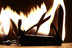 knife-4547269_1920.jpg