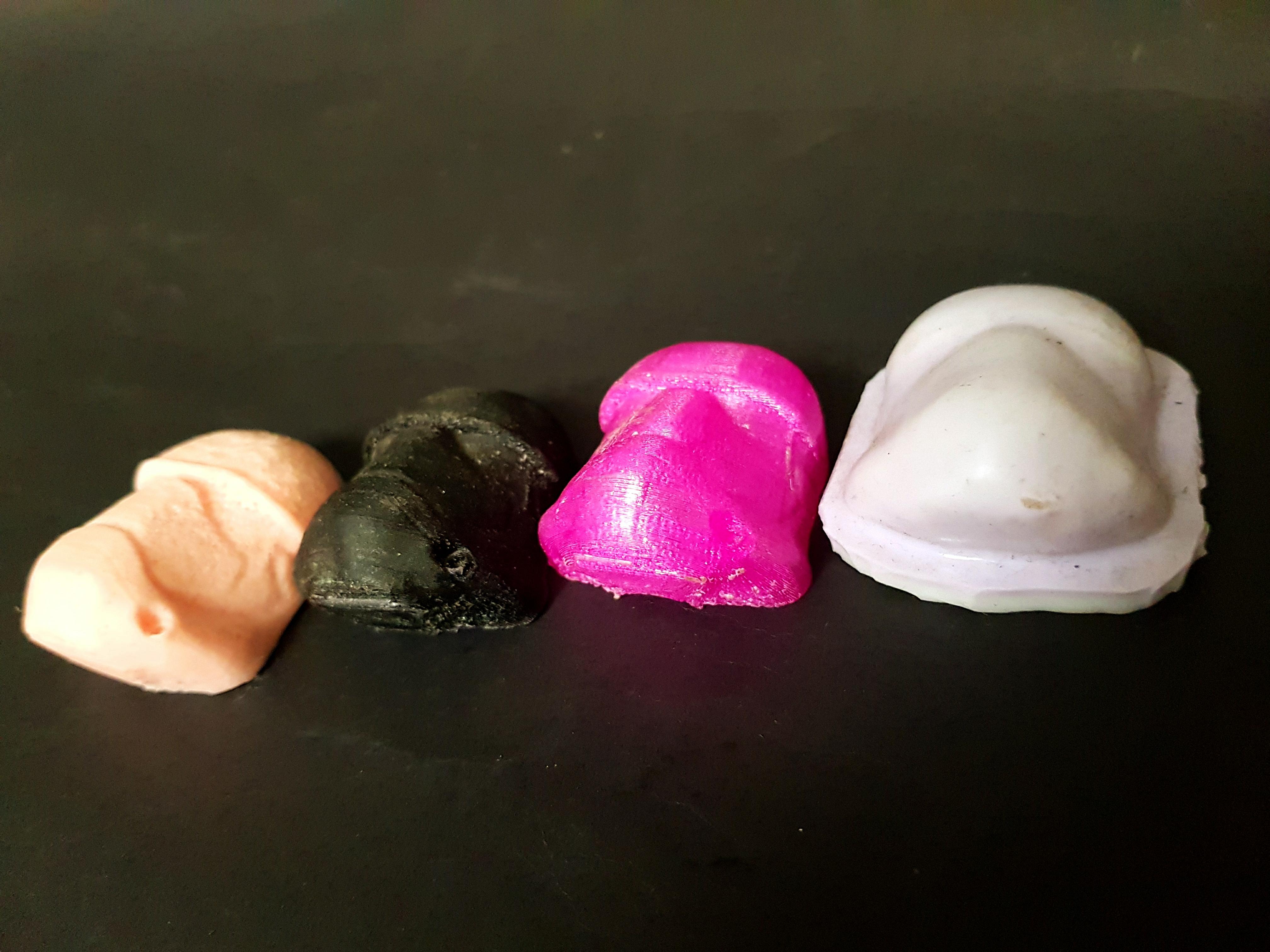 Reproducciones en silicona y resina
