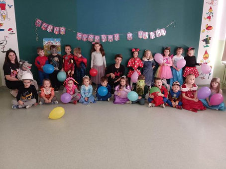 DZIEŃ POSTACI Z BAJEK