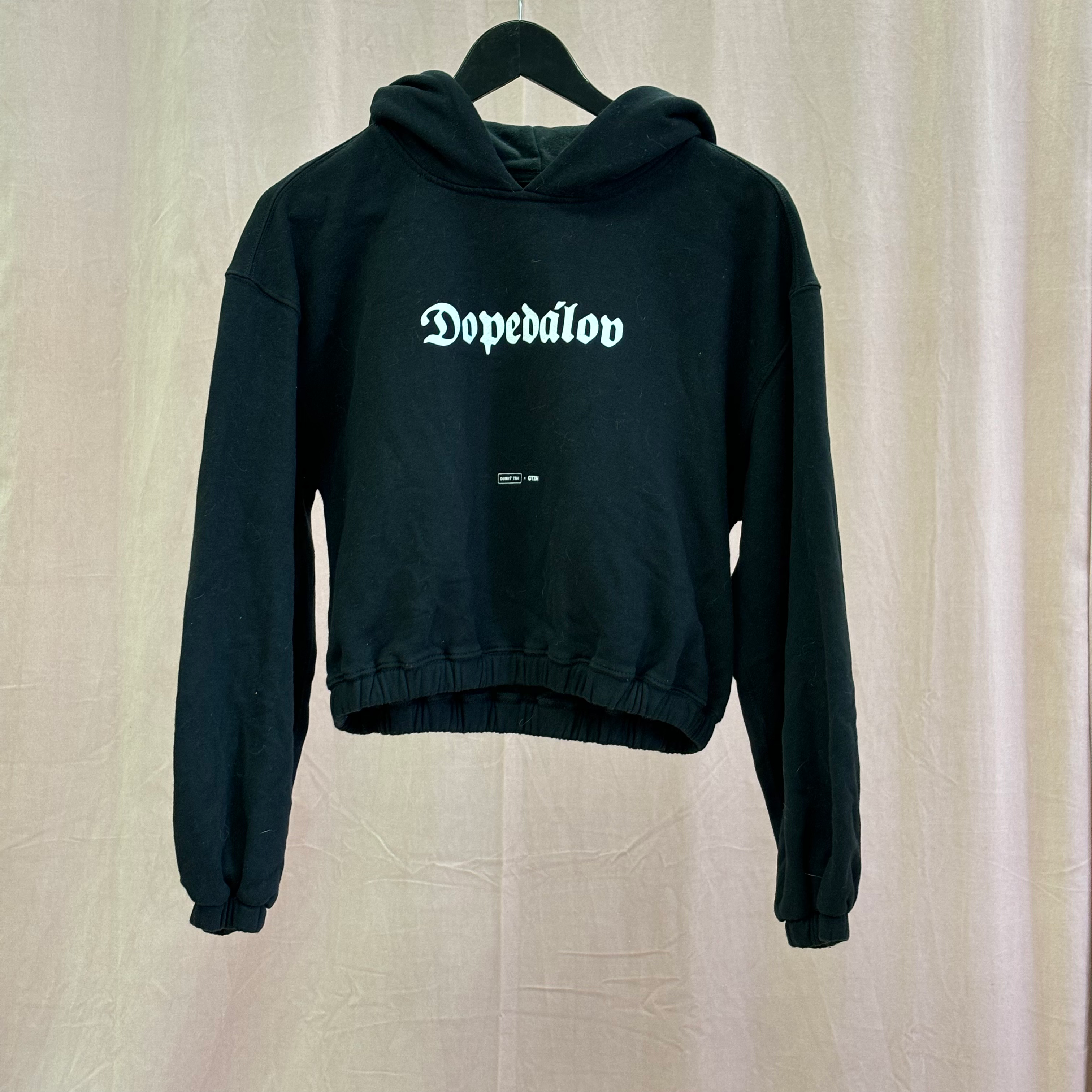 Mikiny s kapucňou -Dopedálov