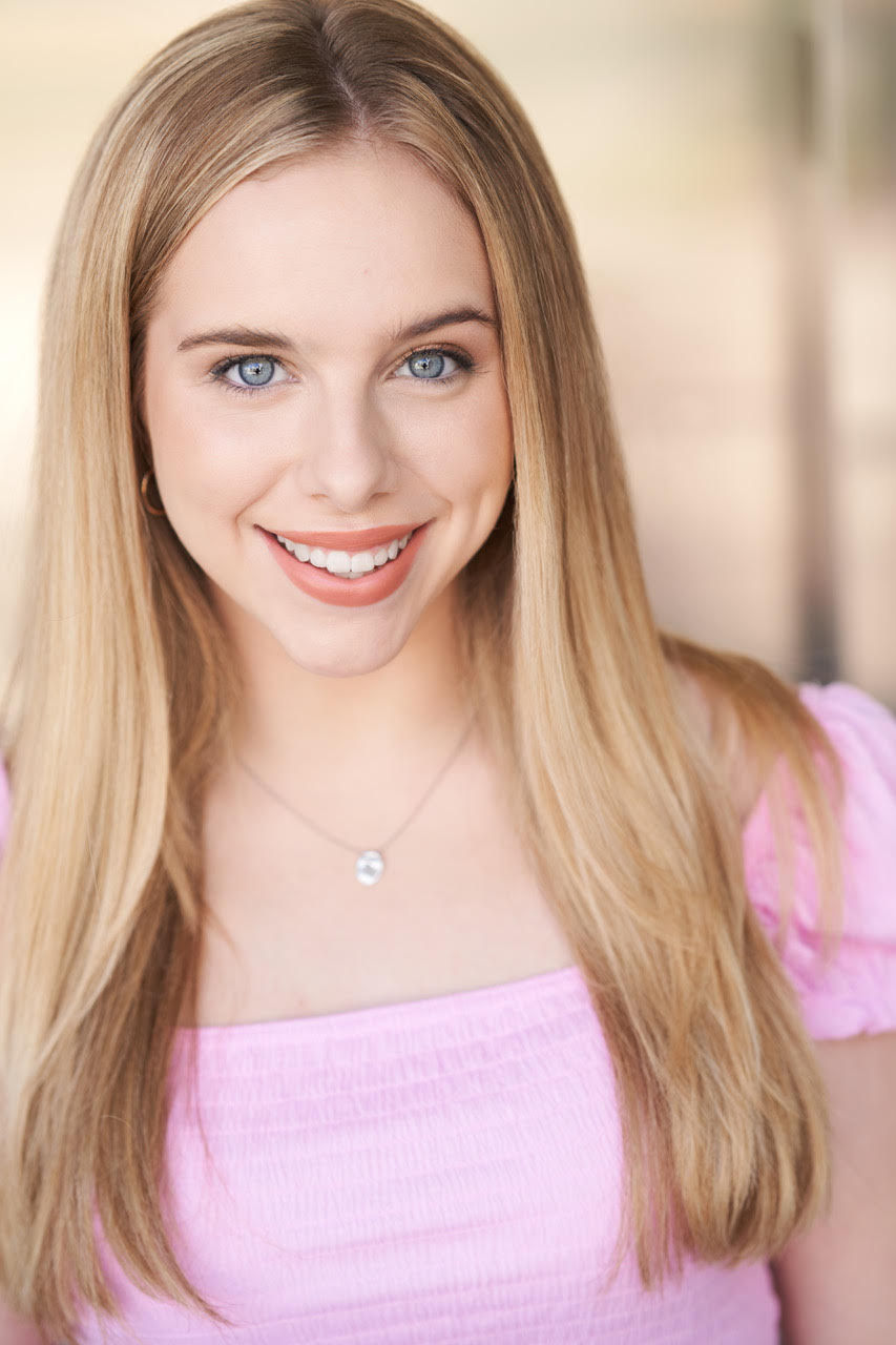 Ava Mae Leslie Pink