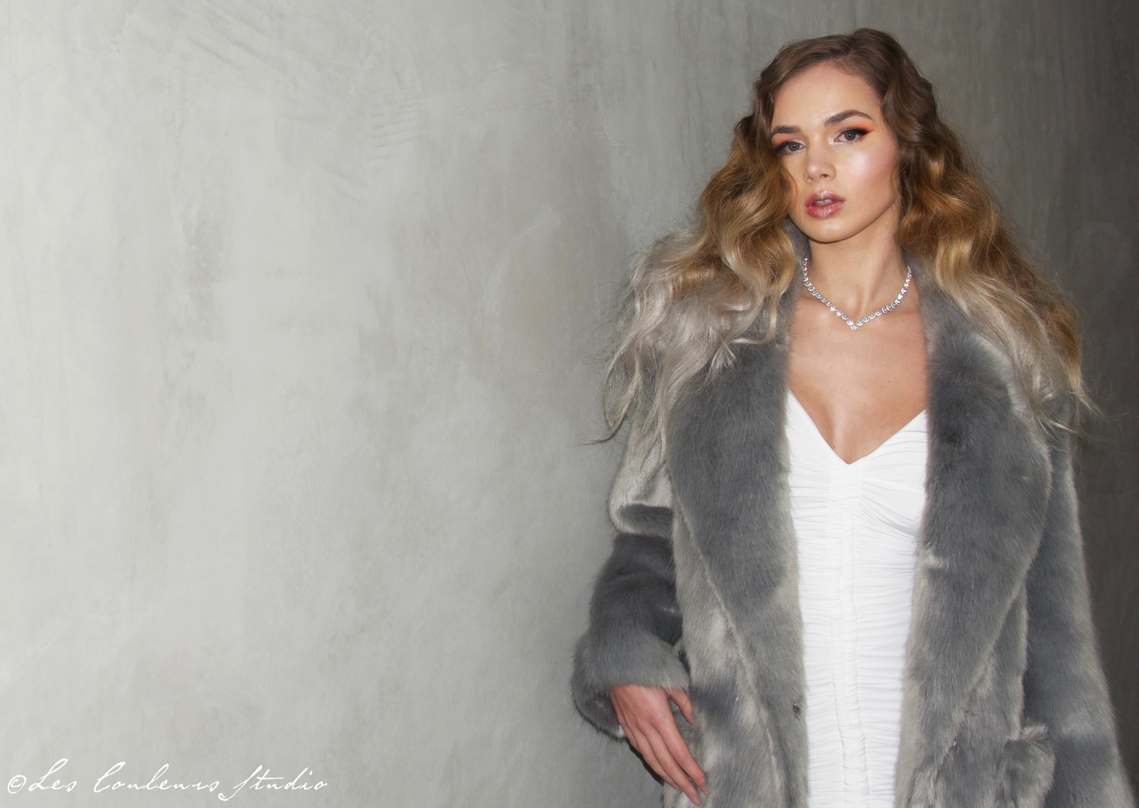 Hair Makeup and Photography Les Couleurs Studio
